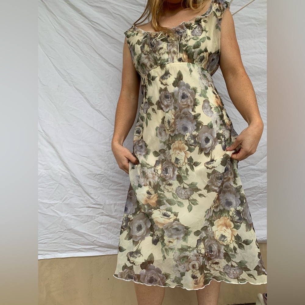good condition. - Picture 2 of 3